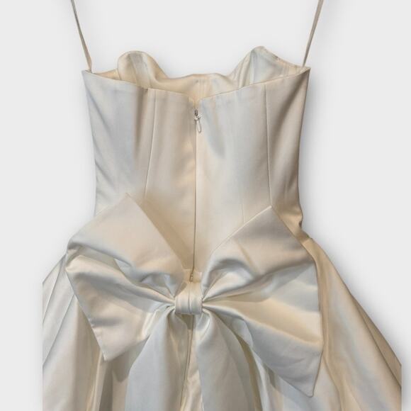 HOUSE OF CB Noele Bow Strapless Satin Mini Gown Size XS - Picture 10 of 16